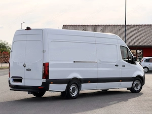 Mercedes-Benz Sprinter 316 CDI Bluetec 163 CP An 2020 - imagine 2