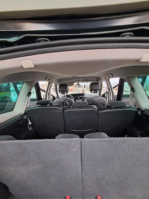 Renault Grand Scenic - imagine 5
