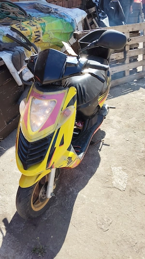 Vând Scuter Aprilia - imagine 3
