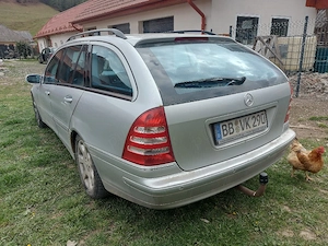 Vând mercedes w203 benzină 1,8 Compresor Avantgarde - imagine 4