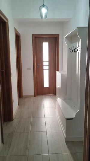 VÂND: Apartament 2 camere  terasa 11mp,  Bella Vista, Tractorul (Brașov) , sudic, proprietar - imagine 10