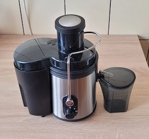 Storcator fructe si legume Europro 500W inox, puternic si compact
