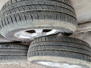 4 Jante cu cauciucuri Opel 185 65 R15 aproape noi - imagine 2