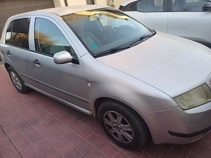 vand skoda fabia, an 2002, benzina, motor 1.4 16mpi, stare buna - imagine 4