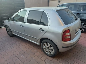 vand skoda fabia, an 2002, benzina, motor 1.4 16mpi, stare buna - imagine 3