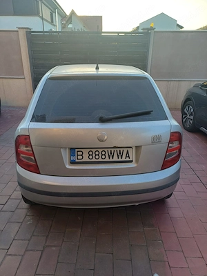vand skoda fabia, an 2002, benzina, motor 1.4 16mpi, stare buna - imagine 5