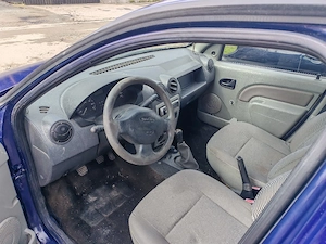 Dacia Logan 2007 eur 4 benzina 950 e  - imagine 2