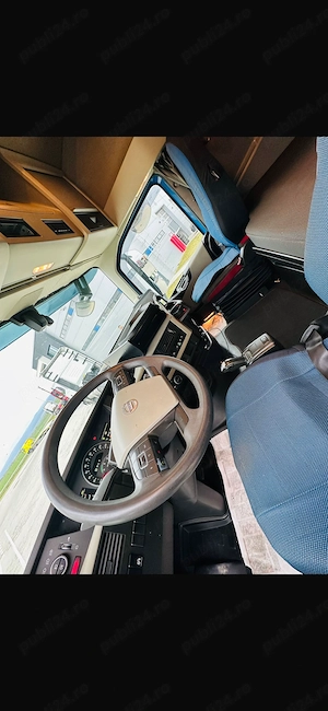 Vând VOLVO FH de 500 euro 6 an 2017 impecabil! - imagine 8