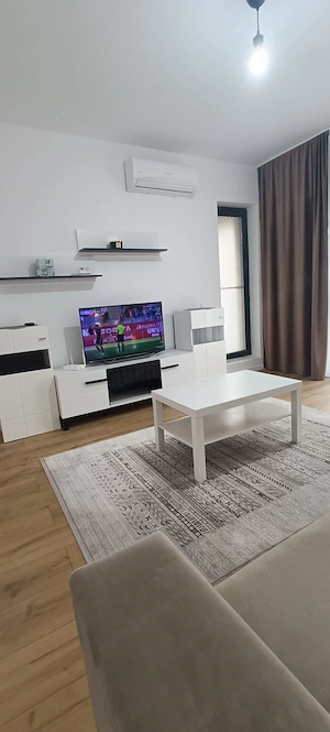 Închiriez  garsonieră complex Exigent Plaza 