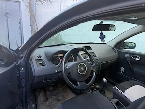 Vând Renault Megane 1.4   16 Valve. - imagine 2