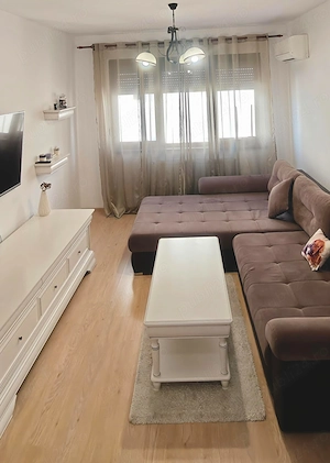 Apartament 2 camere decomandat | 53 mp | Parcare privata | 15 min metrou 1 Decembrie 1918 - imagine 2