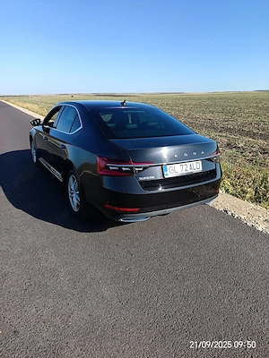 Skoda superb 2022 - imagine 4