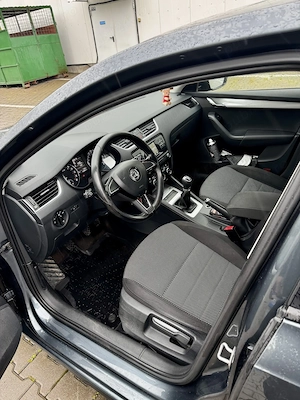 Skoda Octavia 3 1.6TDI 110CP  - imagine 8