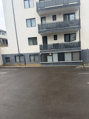 Loc de parcare exterior de închiriat   Fagului 14, Florești