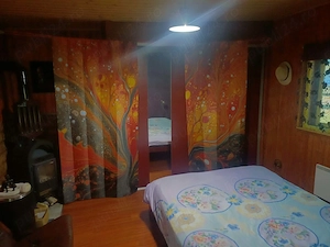 Gospodarie la "cheie" in zona rurala si linistita. - imagine 9