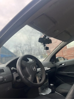 Vând Opel Astra H 1.4 Benzină   2010 - imagine 2
