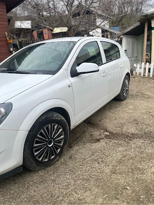 Vând Opel Astra H 1.4 Benzină   2010 - imagine 7
