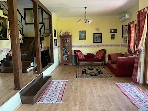Casa de vanzare