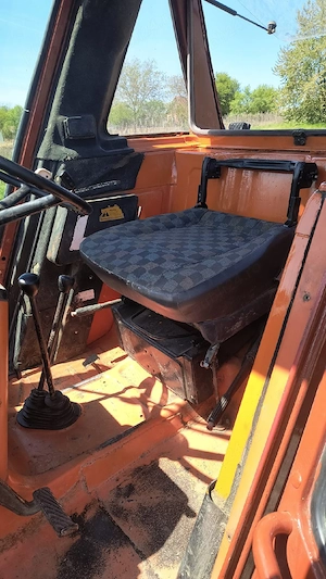 tractor devinzare