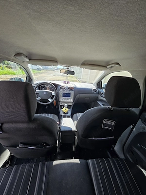 Ford focus 2.0 tdci Facelift 2009 - imagine 5