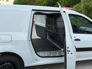 Dacia Logan Van 2008 1.6 Benzina Ac Servo  - imagine 2