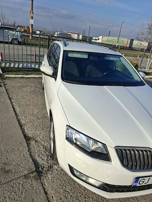 Skoda Octavia 3, motor 2.0 TDI - imagine 5
