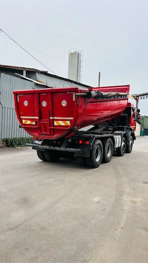 Renault Kerax 8x4 420dCI - imagine 2
