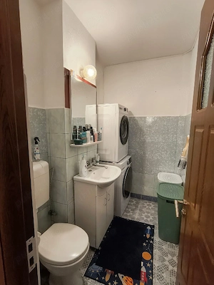 Vand apartament 4 camere decomandate ultracentral Suceava - imagine 2