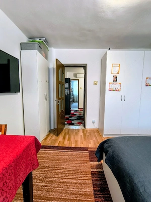 Vand apartament 4 camere decomandate ultracentral Suceava - imagine 5