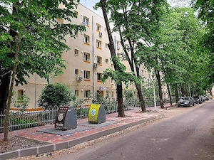 Proprietar, vând garsonieră în zona Bd. Unirii - Pta Alba Iulia. Fără agenții!