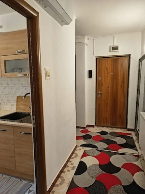 Vand apartament 4 camere decomandate ultracentral Suceava - imagine 10
