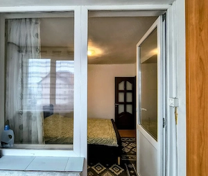 Vand apartament 4 camere decomandate ultracentral Suceava - imagine 8