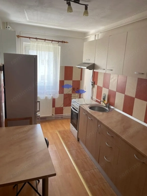 Apartament 3 camere in Bartolomeu - 2 bai si loc de parcare - imagine 4
