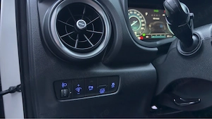 Hyundai Kona hibrid 2021 Automata 141CP Proprietar  - imagine 2