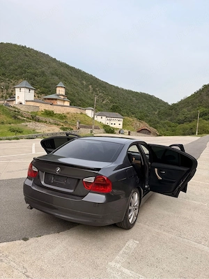 Vand bmw 320D cu distributia in fata  - imagine 5