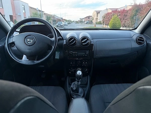 Dacia Duster An 2011 Mot 1,5 dci 110 cp Euro 5 - imagine 5