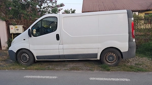 Vând microbuz Opel vivaro - imagine 4