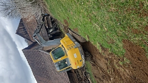 Vand excavator volvo ec55b  - imagine 4