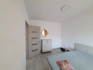 Titan 2  camere proprietar - imagine 4