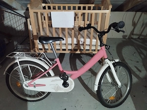 Vând bicicleta fete , stare buna
