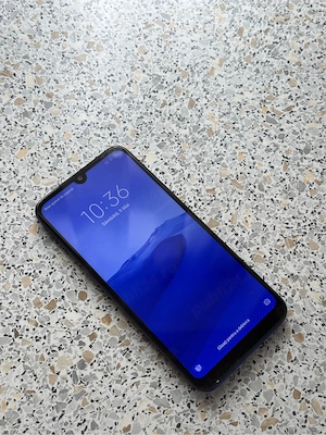 Redmi 7 dual sim, cutie si accesorii ( iphone samsung apple )