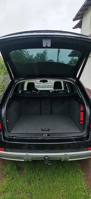Skoda Octavia Scout - imagine 7