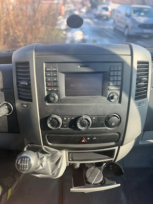 Volkswagen Crafter 2.0tdi an 2015 - imagine 9