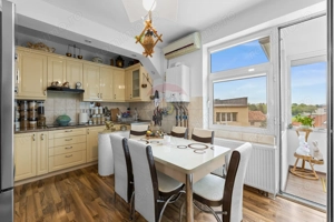 Apartament spațios de vânzare în zonă selectă -Strada Mozart - imagine 3