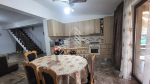 Casa insiruita,4 camere,2 bai,mobilata,Dumbravita - imagine 9