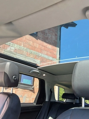 LAND ROVER Discovery Sport  - imagine 3