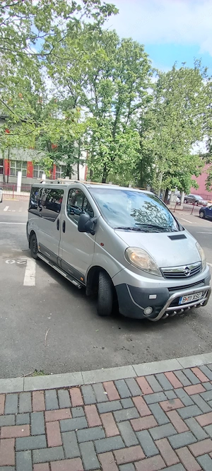 Opel vivaro 2,0 crdti 2007 - imagine 2