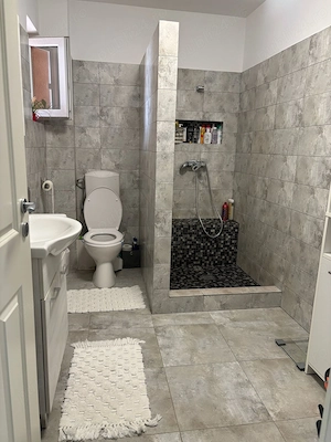 Vând apartament in bloc nou (2019) - imagine 4