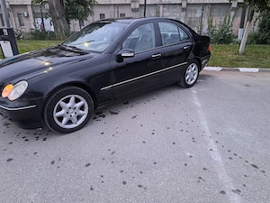 Mercedes Benz C 240 4 matic - imagine 3