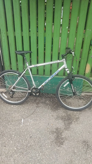 vind biciclete stare f buna pret 350 lei
